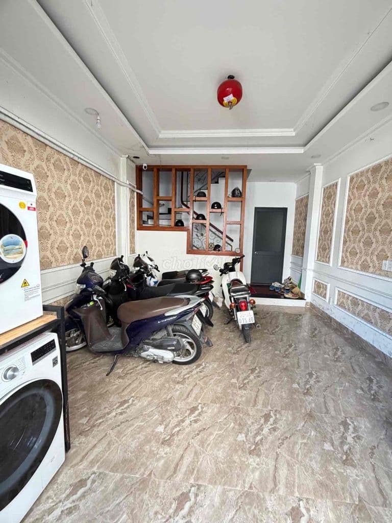 NHÀ GẦN CHỢ PHẠM VĂN BẠCH, 4,2x14,3. 4 TẦNG, DÒNG TIỀN~ 25T, 6.XX TỶ - Ảnh 2