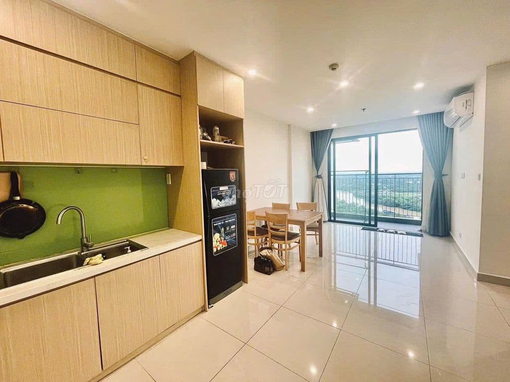 Bán Căn 3PN. Sổ Hồng. View sông. Full NT. Giá 3tỷ75 All in. Đông Nam
