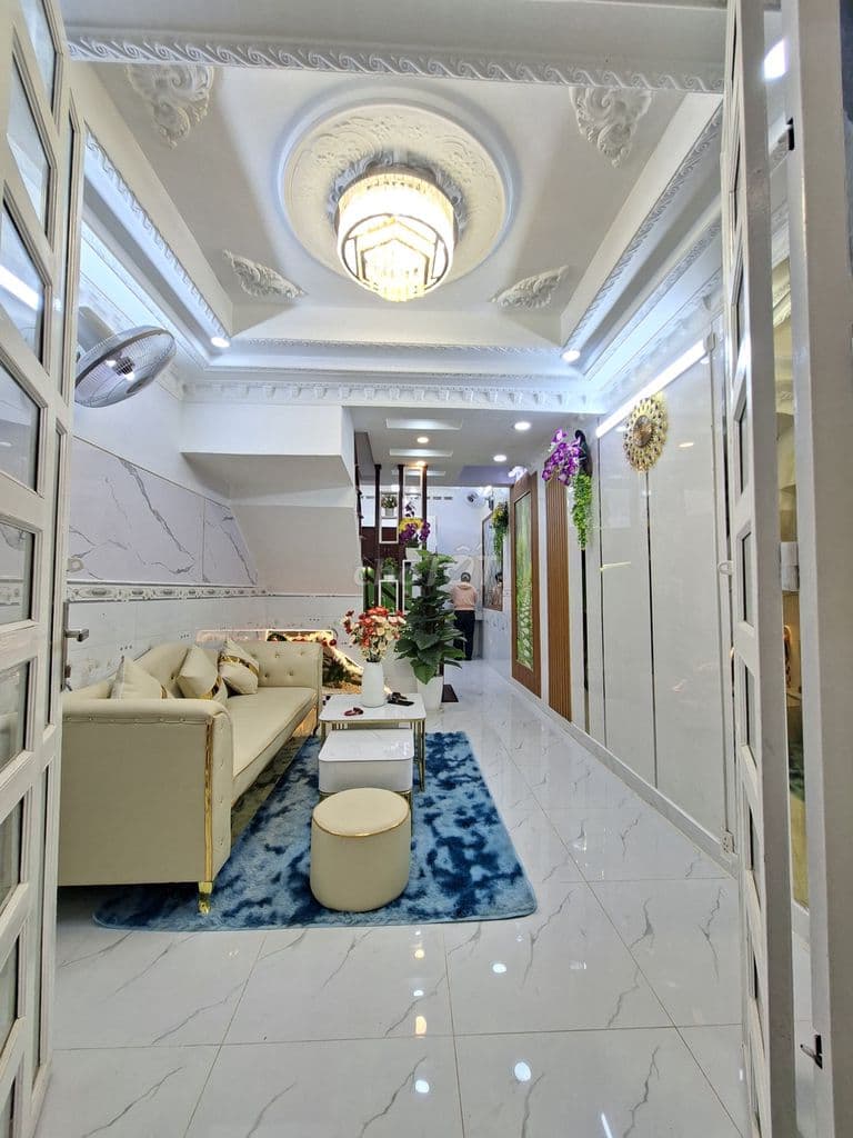 Nhà TT NHÀ BÈ _ XE HƠI ĐỖ CỬA