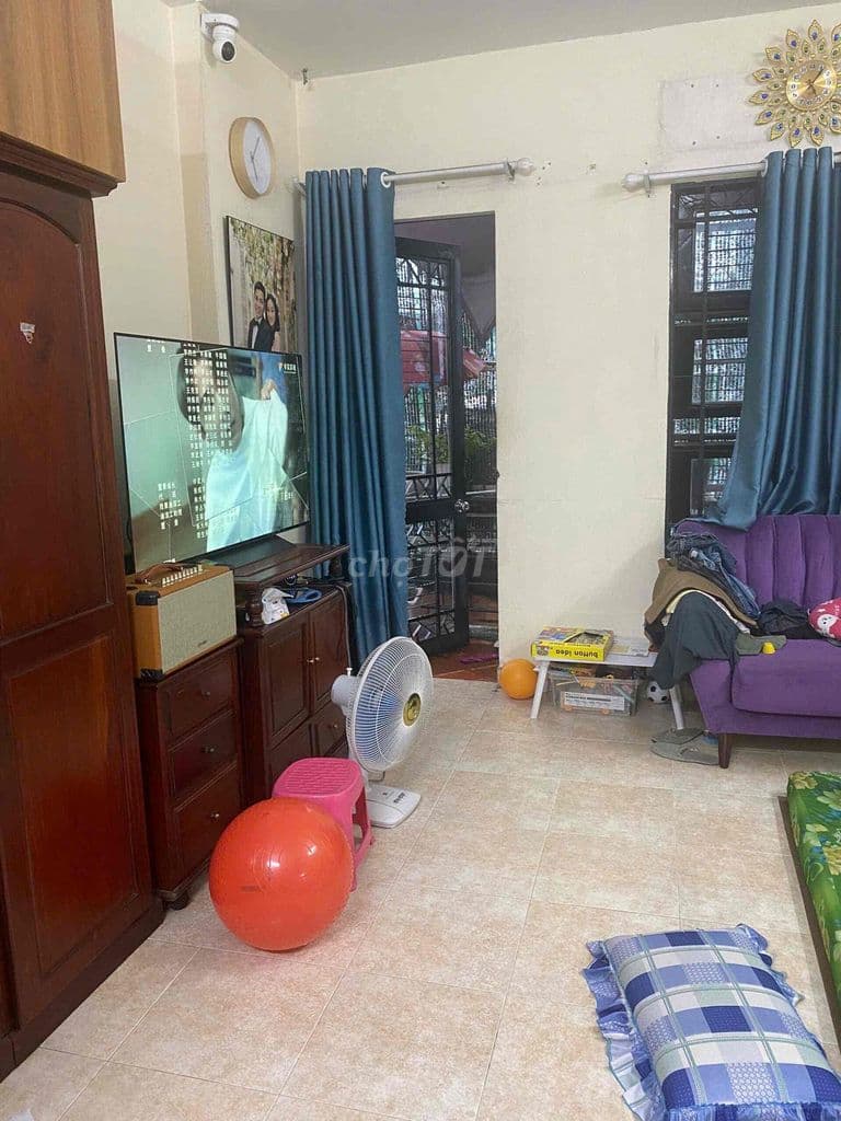 Nhà dt 7x15m vuông đẹp, trệt 1 lầu, HXH 3 Tháng 2 Q10 thông thoáng - Ảnh 2