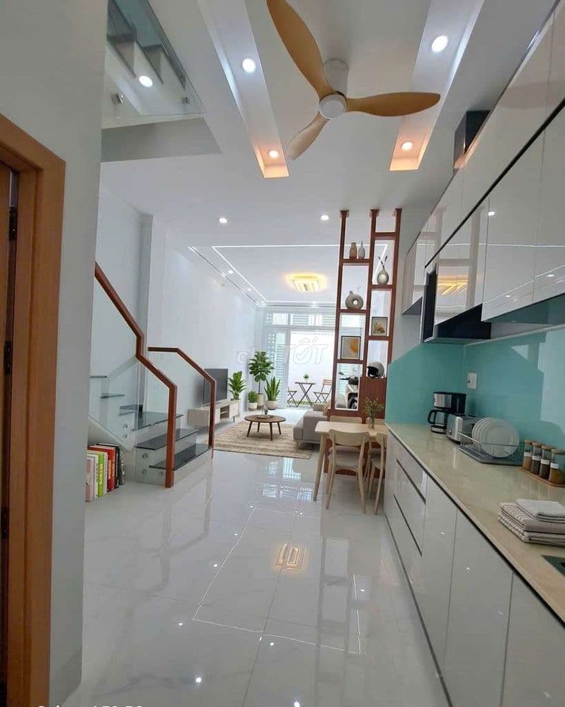 NHÀ ĐẸP - HƠN 3TỶ - SHR - HXH - DTSD 72M2 - HẬU GIANG - 2 TẦNG - Q.6