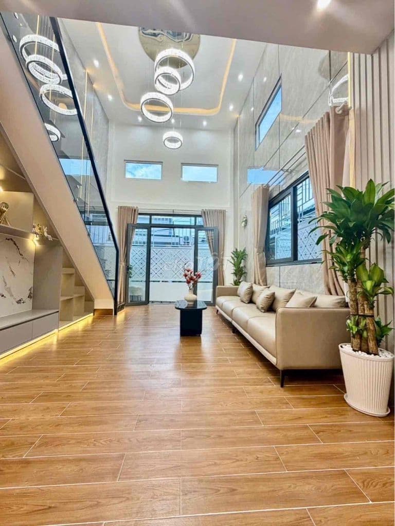 NHÀ ĐẸP PHÚ XUÂN–FULL NỘI THẤT –5x15m –XÁCH VALI VÀO Ở -300m TỚI Q7 - Ảnh 3