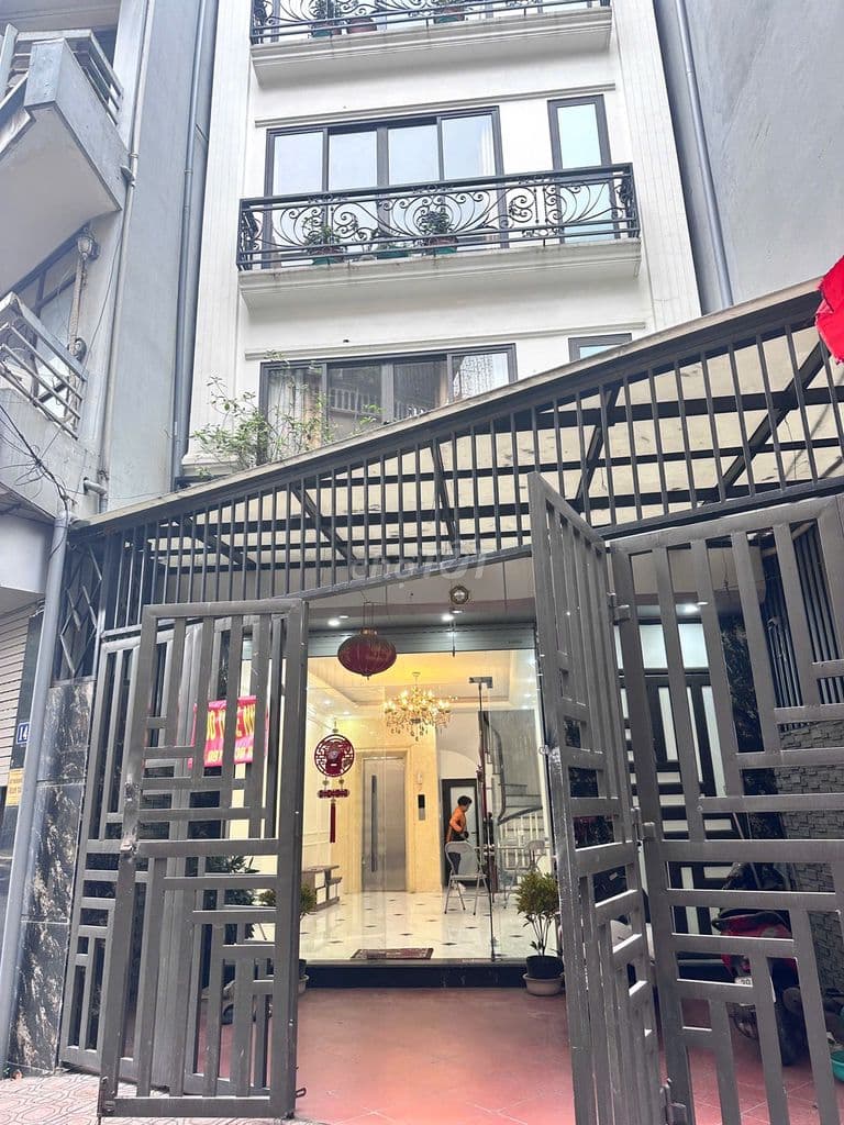 Bán nhà 5t chính chủ mặt phố kim ngưu víp
