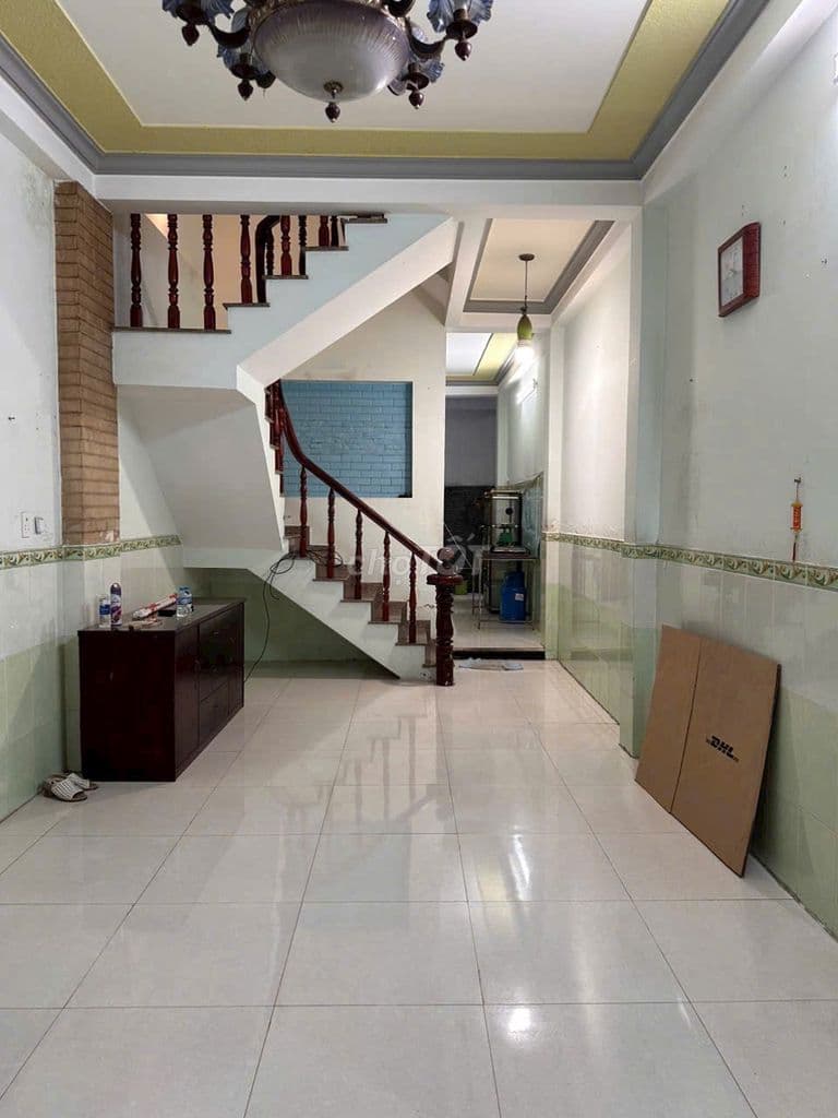 HXH Nguyễn Thái Sơn- Ngay ĐH Công Nghiệp.3PN.