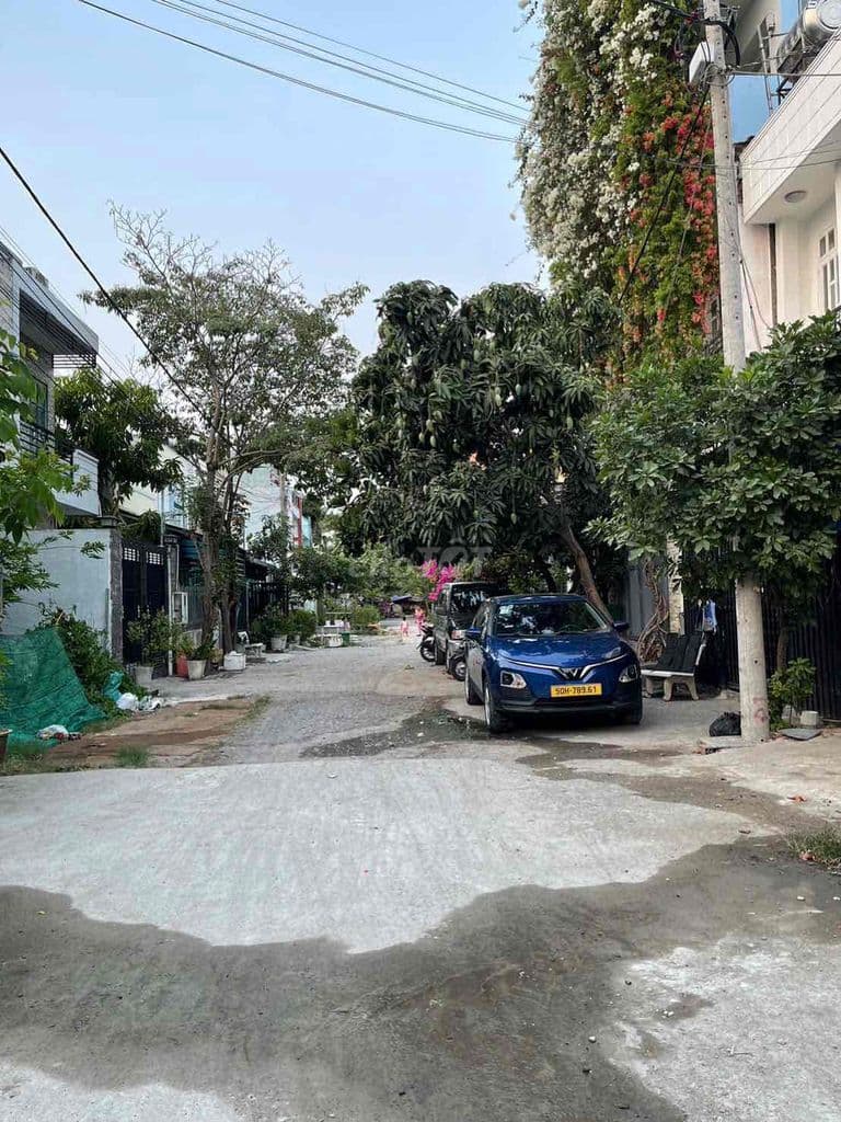 CỰC HIẾM-NHỈNH 3TỶ -HẺM XE TẢI 105M2 ĐẤT THỔ CƯ