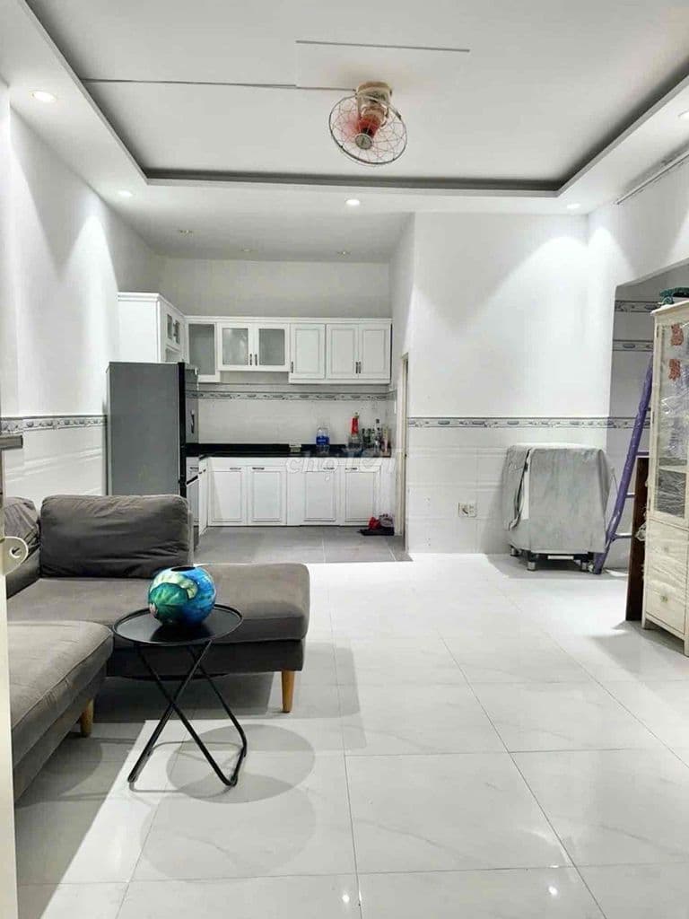NHỈNH 3Tỷ sở hửu gần 40M 3PN ngay ngã 5 Gò Vấp Sát Bên Tân Bình Sân Ba - Ảnh 3