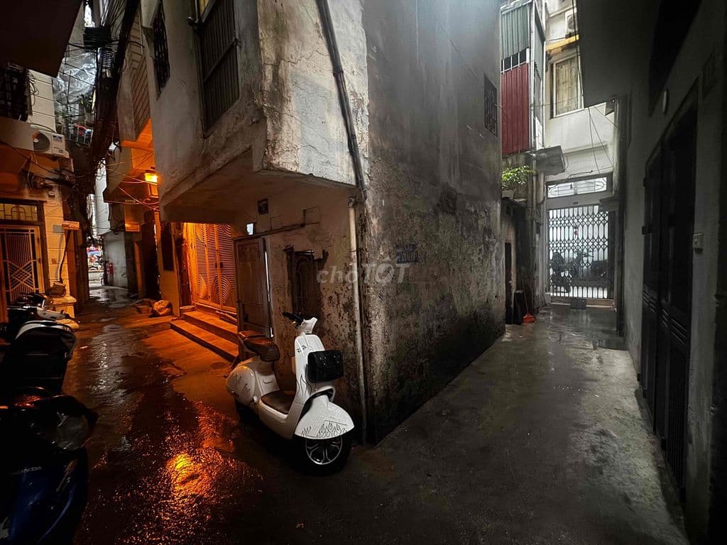 CHỈ 3.65 TỶ - NHÀ ĐỐNG ĐA - 20M RA Ô TÔ - GẦN HỒ LINH QUANG THOÁNG MÁT - Ảnh 2