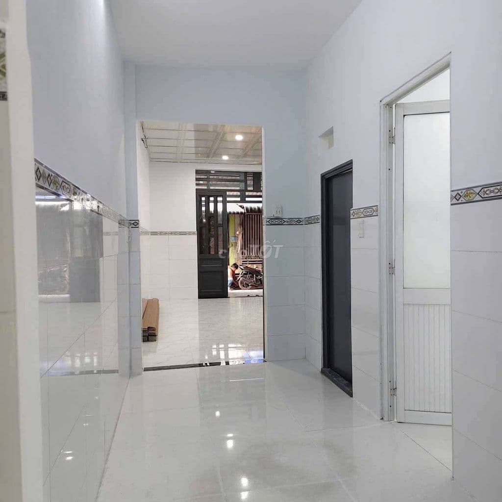 Bán nhà 5m*16m 1T+ lầu 3pn 2w đường 4m bê tông - Ảnh 3