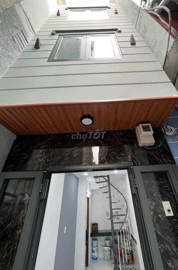 BÁN NHÀ NHỎ SÁT MẶT TIỀN BÀ HẠT Q10 - Ảnh 2