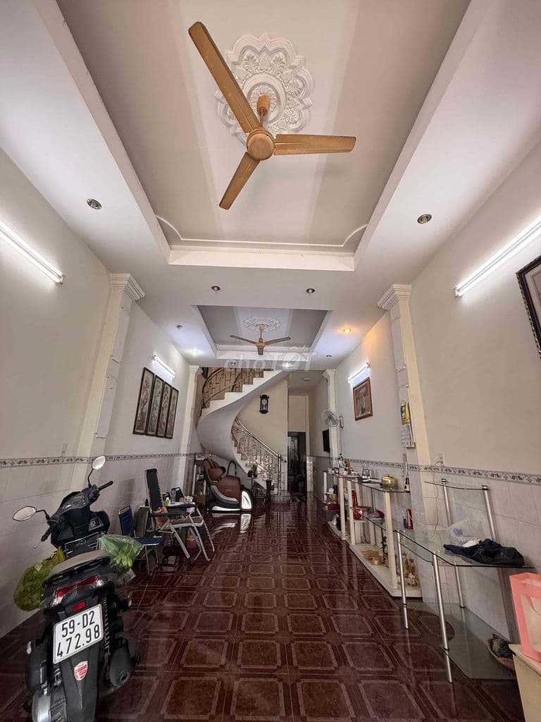 Nhà MT CN11 Sơn Kỳ 4x25m, 3 lầu ST, 347m² sàn, KD tốt, giá 13.2 tỷ - Ảnh 2
