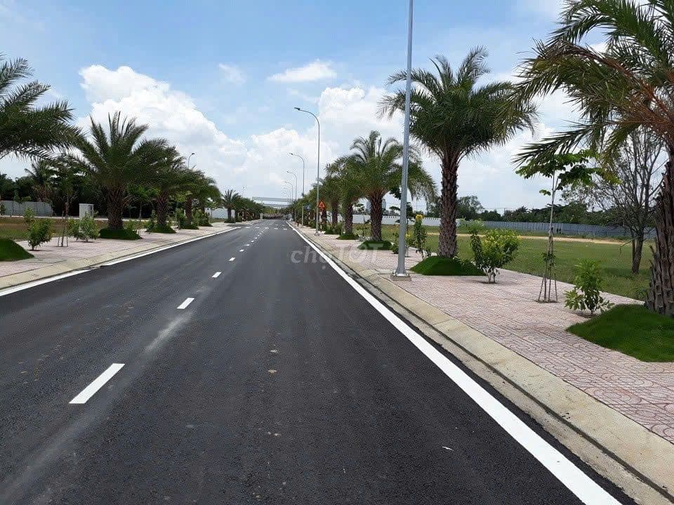 Cần bán đất Quận 9 - Sổ sẵn - 100m2 - Full thổ cư - Giá 30 triệu/m2 - Ảnh 3