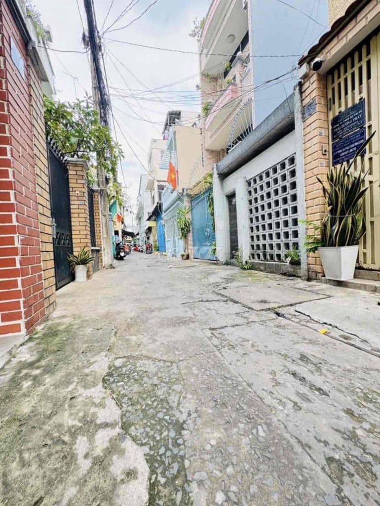 TRUNG TÂM QUẬN 3 - HẺM XE HƠI - 5 TẦNG CÓ THANG MÁY - 3PN - 8.99 T.Ỷ