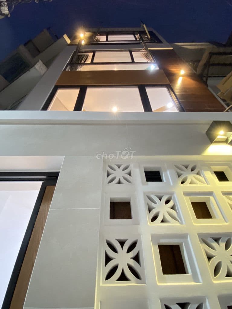 SIÊU PHẨM LUNG LINH GIÁP SÂN BAY VIEW TRIỆU ĐÔ 40M SỔ RIÊNG HẺM THÔNG