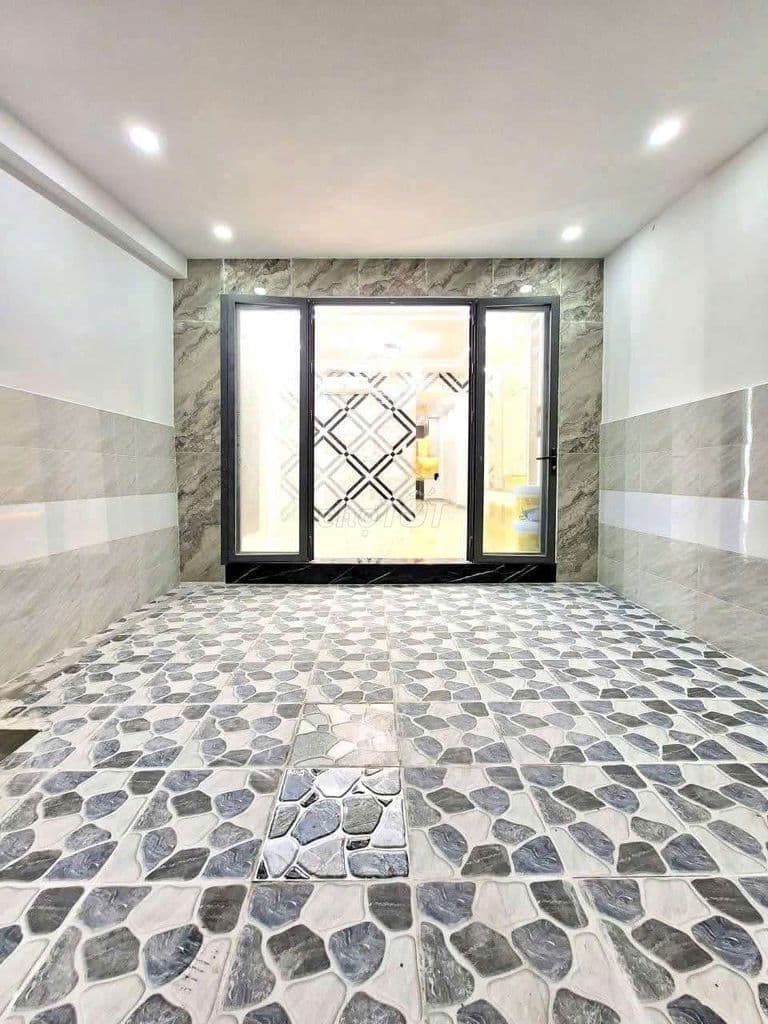 Bán nhà phố Nhà Bè - Ảnh 2