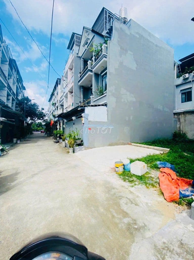 Đất Ở Sẵn SỔ Riêng 6 x 20 MT đường 6m Tại Phước Kiển XD Tự Do