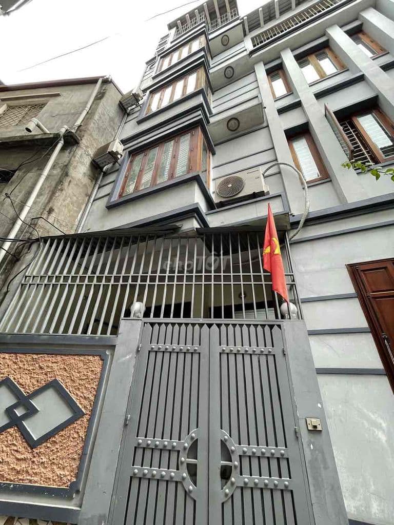 Bán nhà ngõ 118 mai dịch 23 tỷ Diện tích 128m²