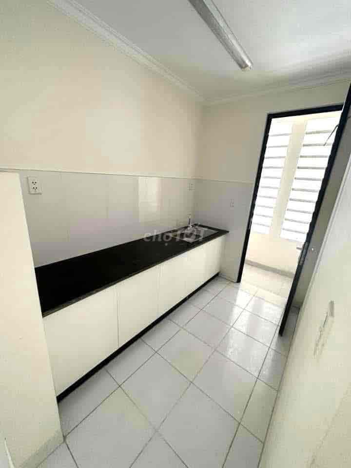 Chung cư tái định cư q12 Đông Hưng Thuận ngay cầu Tham Lương - Ảnh 2