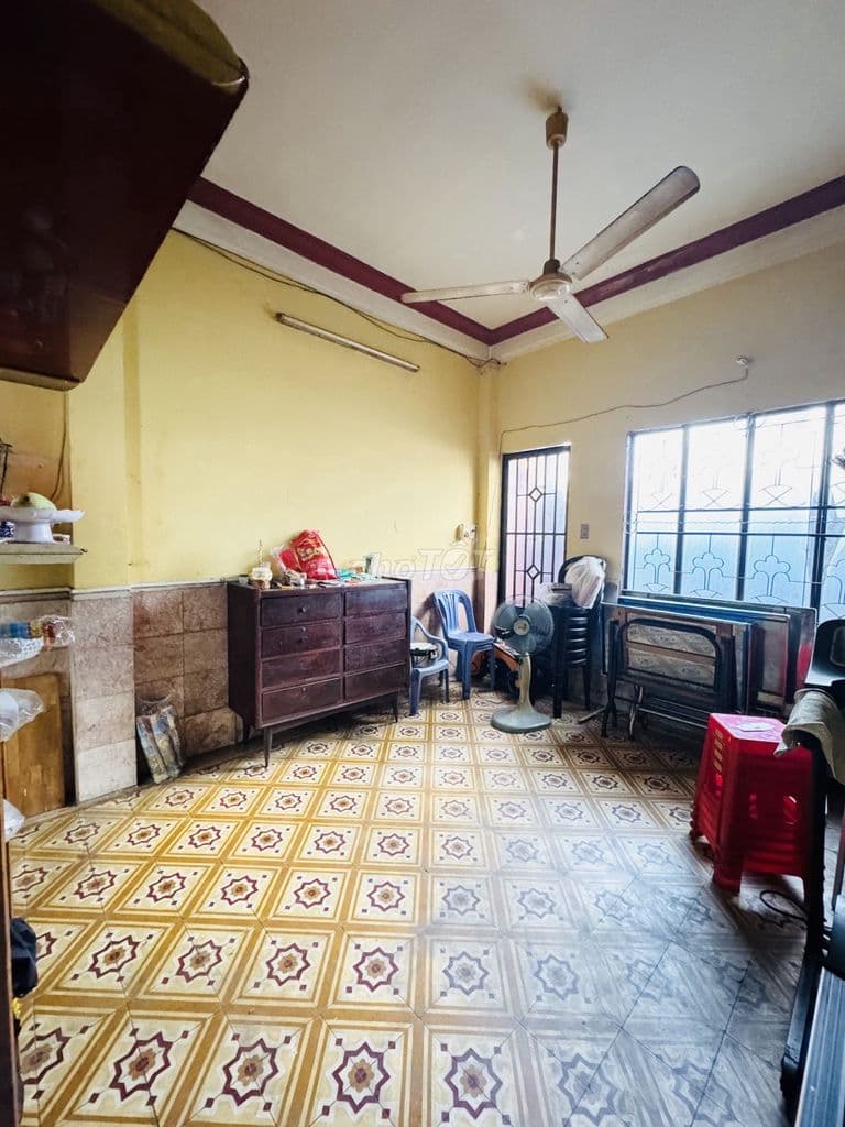 BÁN NHÀ MẶT TIỀN NGAY CHỢ PHẠM VĂN HAI QUẬN TÂN BÌNH - Ảnh 2