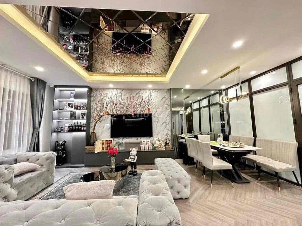 Víp Thanh Nhàn, phân lô, 2 thoáng, nội thất xịn xò, Thang Máy, 45m.