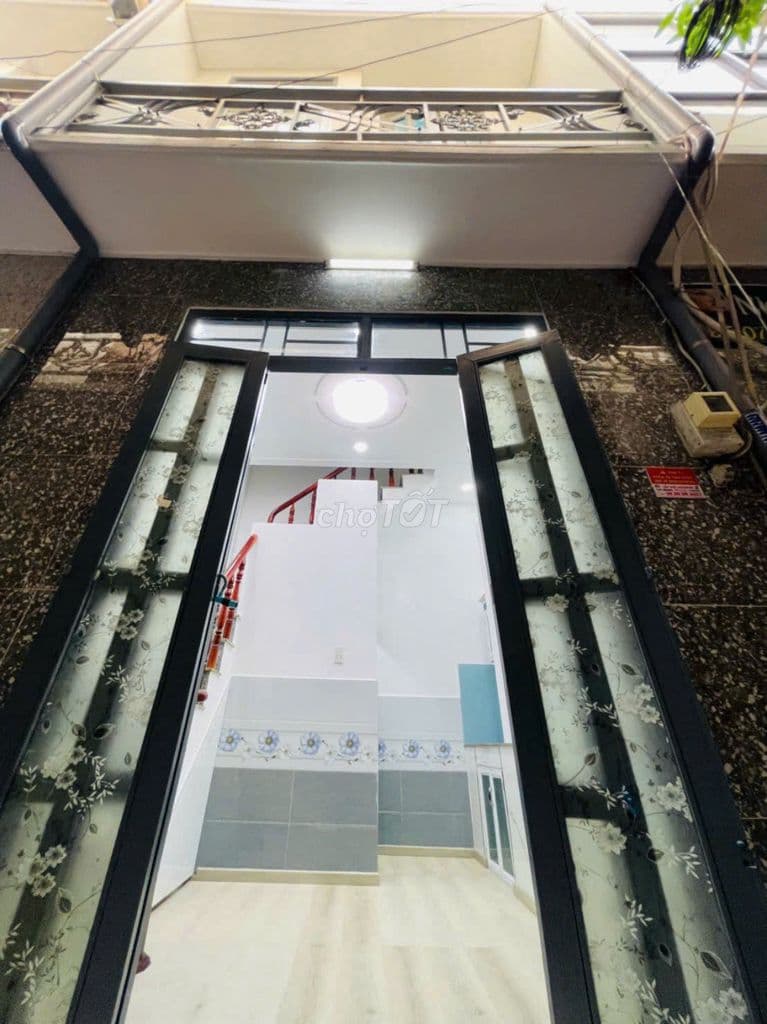 Bán Nhà Q12 Gần Chợ Hiệp Thành 4x5m Điện riêng, nước máy về Ở Ngay - Ảnh 3