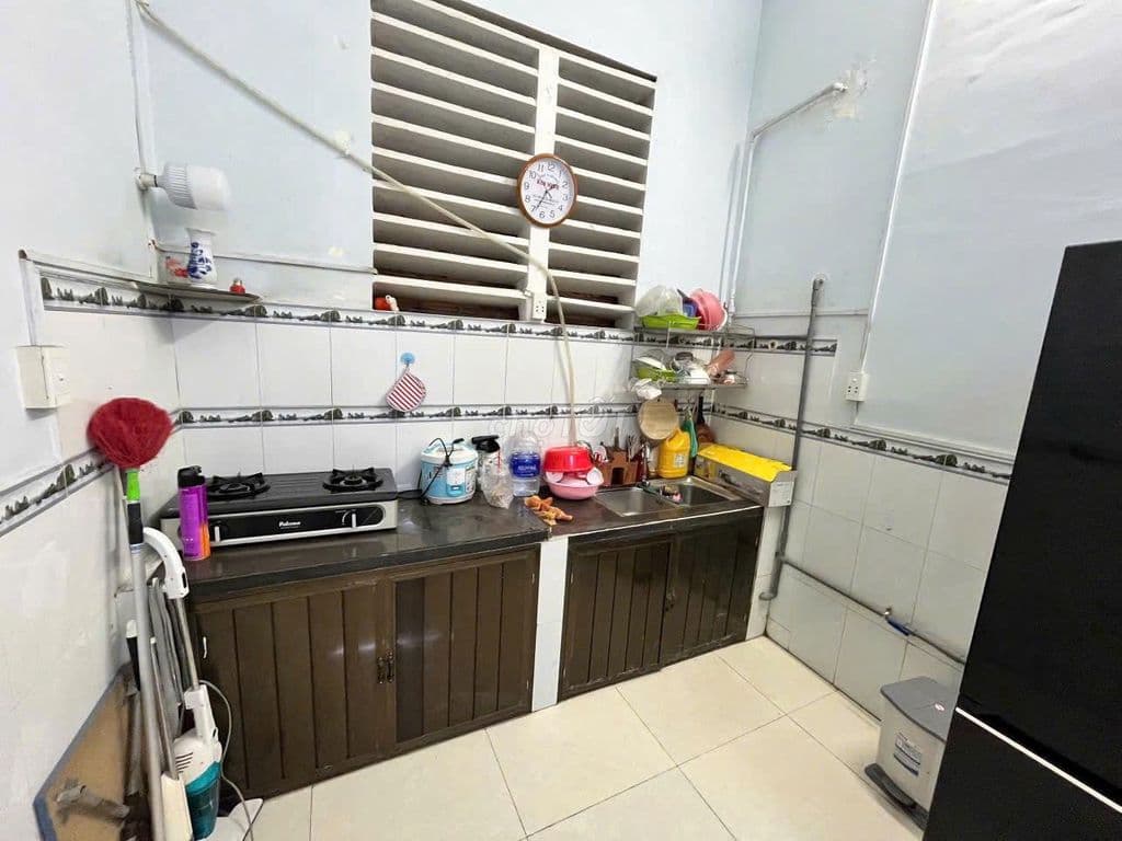 Bán căn hộ 2PN lầu 2 Quận 5 giá chỉ 1.69 tỷ - Ảnh 2