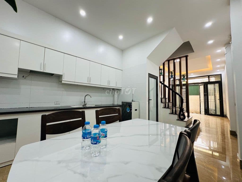 BÁN NHÀ NGAY GA NHỔN 36M2 4 TẦNG, 4 NGỦ, MẶT NGÕ RỘNG - Ảnh 2