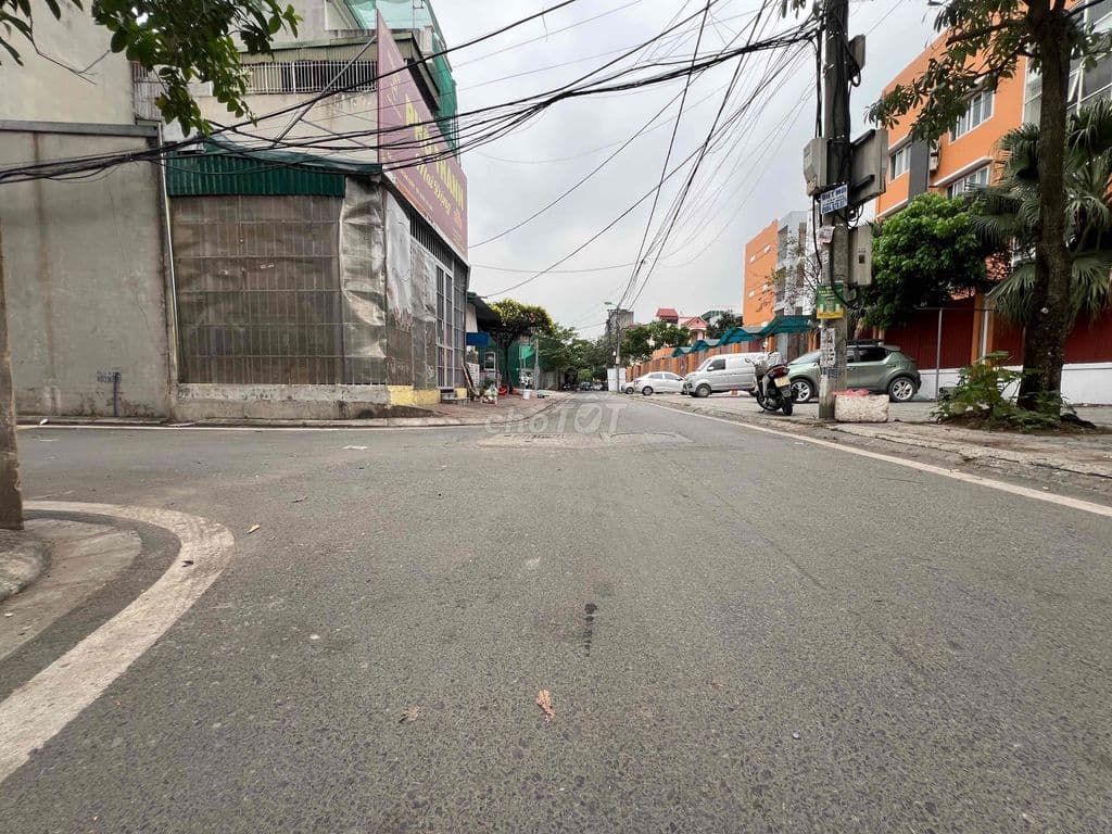 🔥 BÁN ĐẤT TẶNG NHÀ GIA QUẤT - LÔ GÓC - KINH DOANH ĐỈNH 🔥