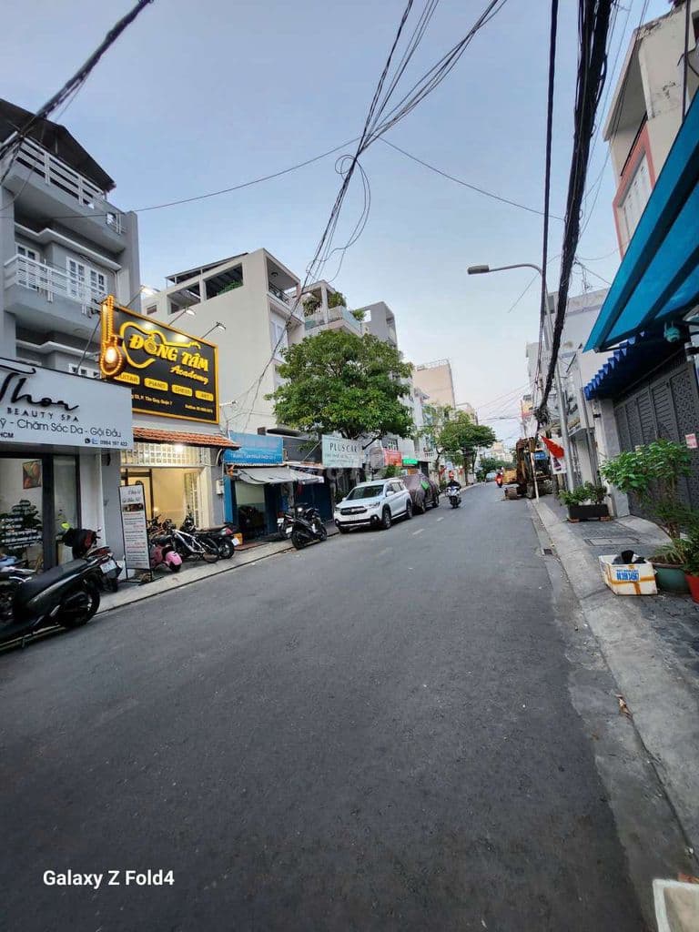 cần bán đât quận 7 p tân quy mt đường số mai văn vĩnh