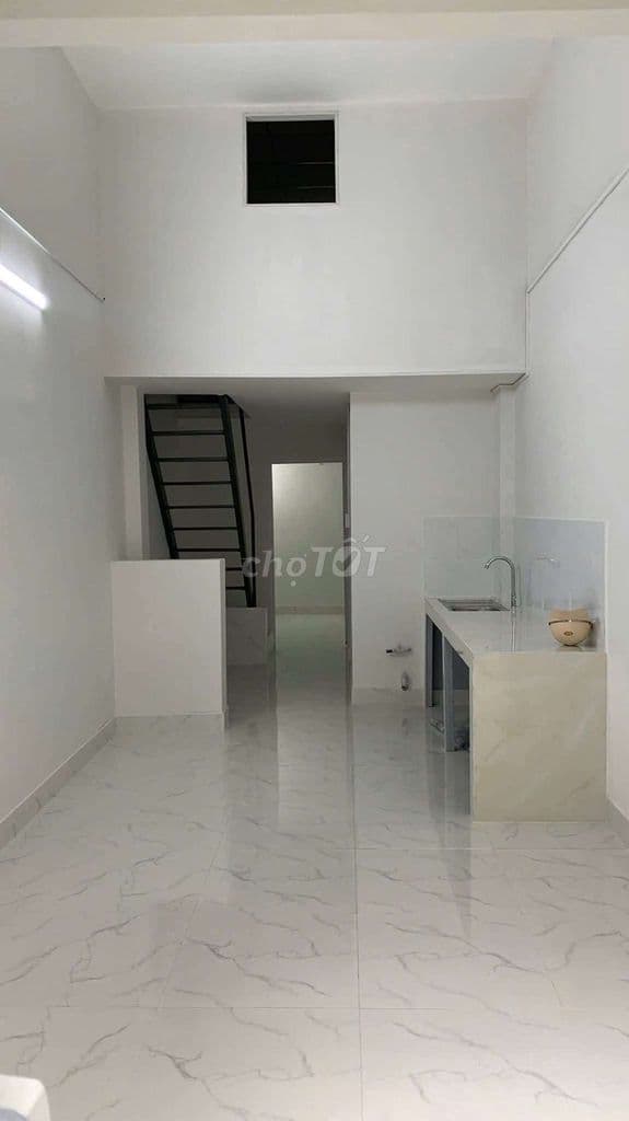 NHÀ MẶT TIỀN GIÁ SIÊU RẺ KHÔNG LỘ GIỚI - Ảnh 2