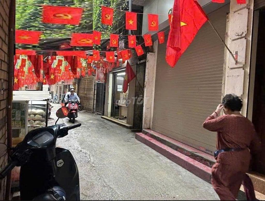 Nhà Dân Xây Kim Giang - Đại Học Thăng Long 52m, 2 Tầng , Lô Góc