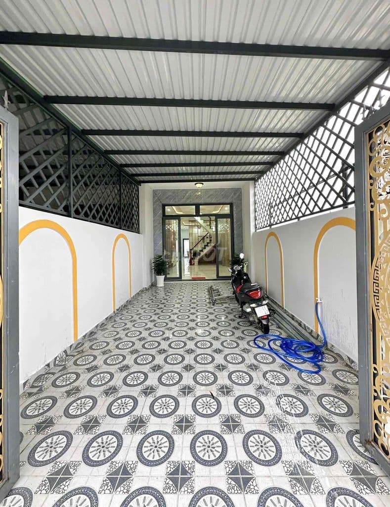 CẦN TIỀN TRẢ NỢ NÊN CẦN BÁN GẤP CĂN NHÀ GIÁP BÌNH CHÁNH GIÁ RẺ SHR - Ảnh 3