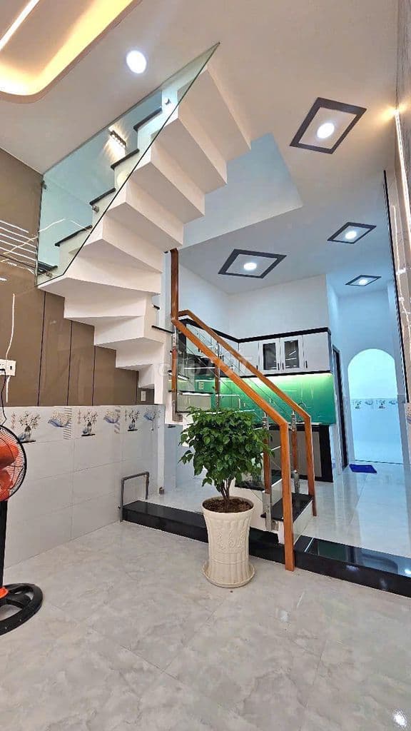 Bán gấp nhà 1trệt 1 lầu Giá 2tỷ230tr còn TL mạnh!!! - Ảnh 3