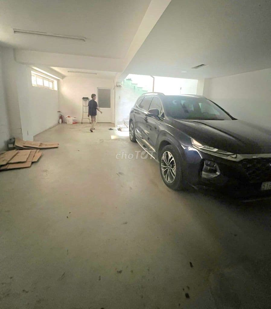 Nhà Mặt tiền, 5 Tầng có Hầm - Làng Tăng Phú, Quận 9 - Ảnh 2