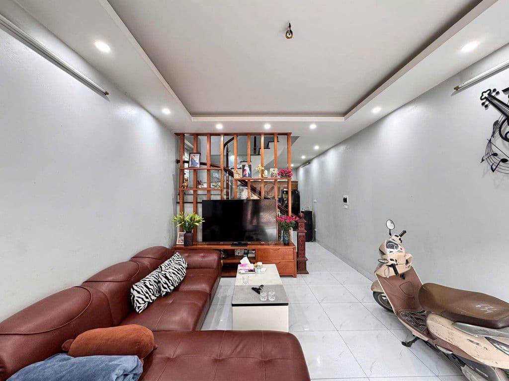 HIẾM AN KHÁNH–GẦN HỌC VIỆN CHÍNH SÁCH- Mặt tiền 5m-52m2 Chỉ nhỉnh 4 tỷ