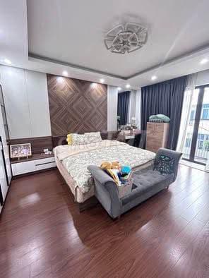 Nhà đẹp Võ Thị Sáu - HBT, Thang máy, View hồ - Ảnh 2