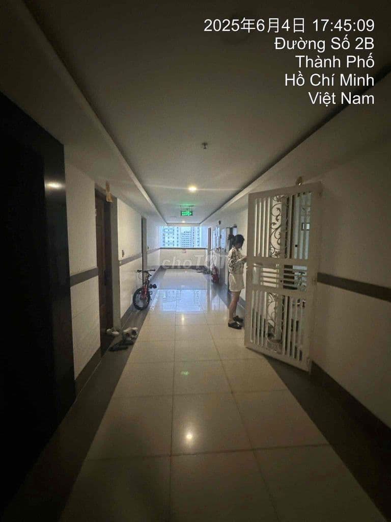 Cần bán căn hộ 2 phòng ngủ, 65m2, nhà mới, dọn vào ở ngay