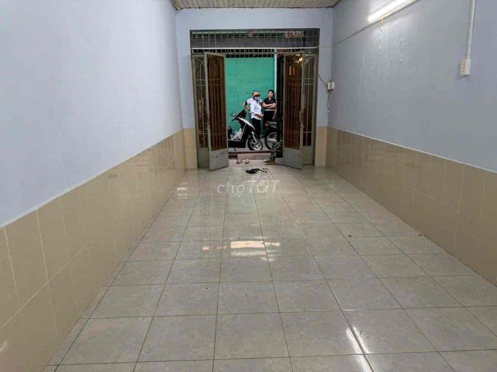 Bán nhà đường Nguyễn văn Quá gần chợ cầu gò vấp diện tích 3 x17 cấp 4 - Ảnh 3