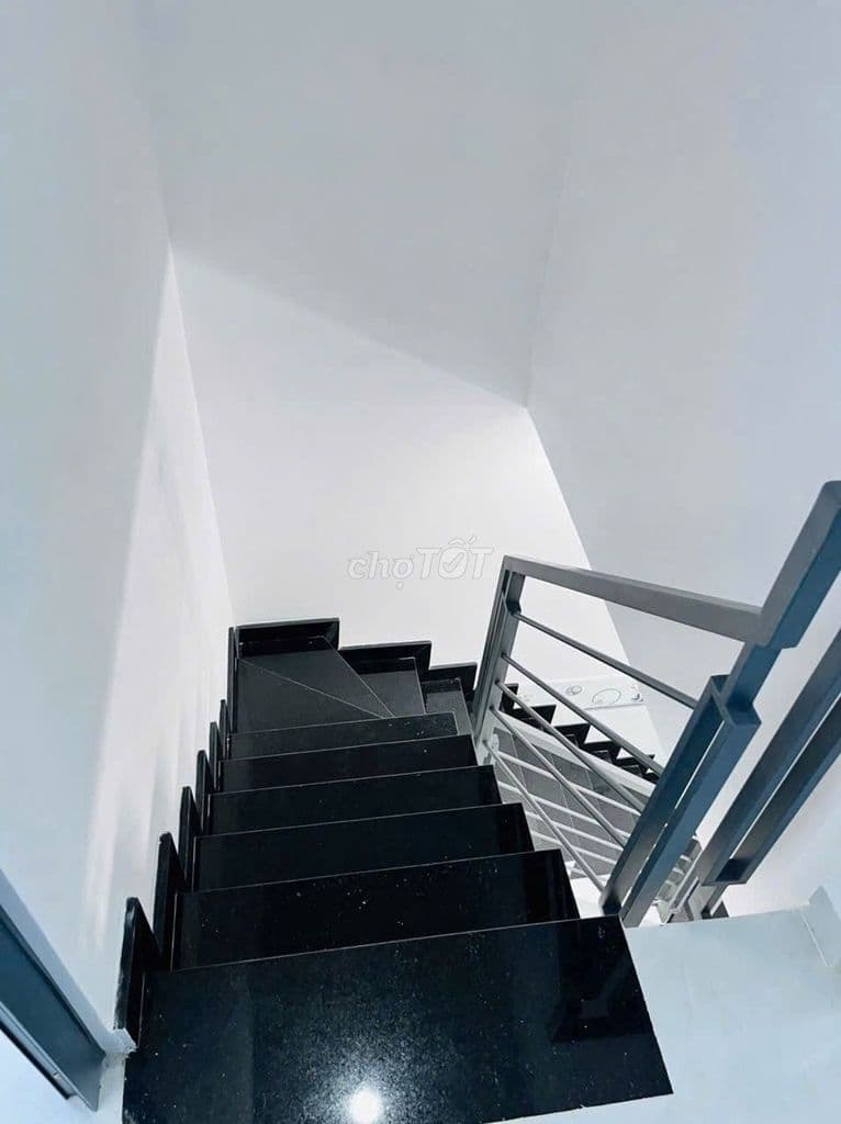 BÁN NHÀ ĐẸP CAO LỖ Q8 - HẺM 3M - 2 TẦNG 2PN - PHÙ HỢP ĐỂ Ở - HƠN 4 TỶ - Ảnh 3