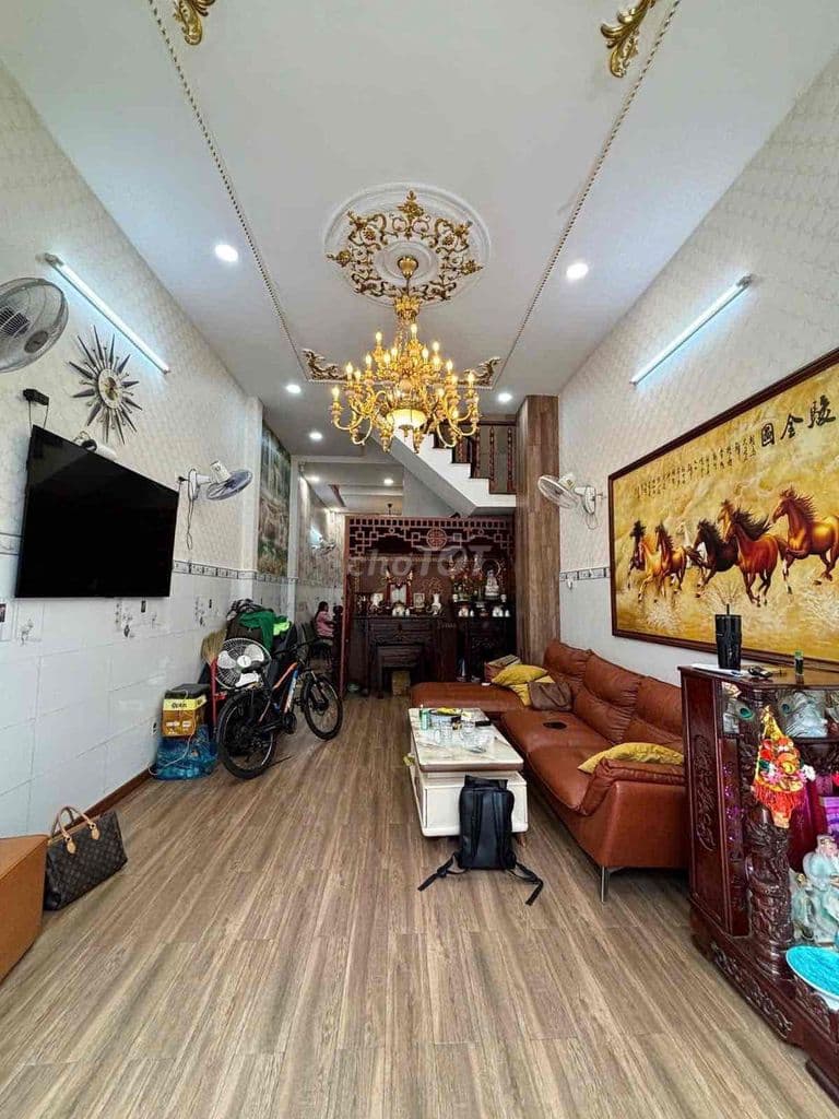 CHỦ GIẢM 2TỶ CHIẾN LƯỢC HẺM OTO 5 TẦNG