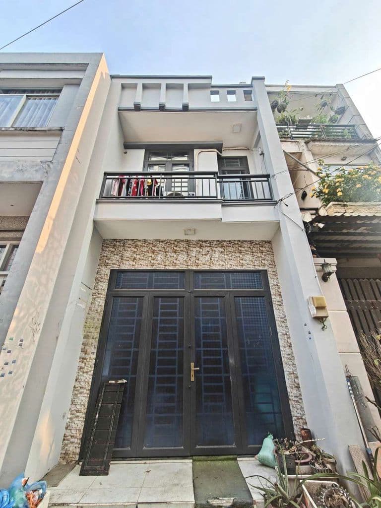 Gần khu Tên Lửa, nhà bán HXH Mã Lò, 52m2, 4x14M, XD full giá 4,8 tỷ TL