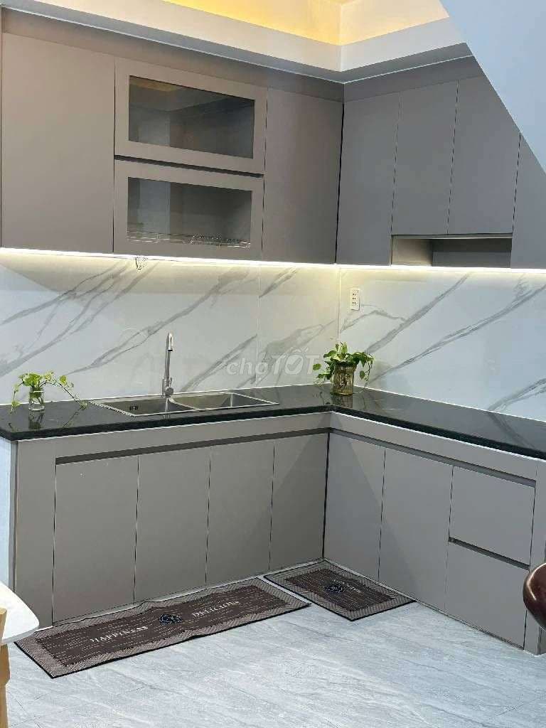 Nhà ngay ngã tư bốn xã gần Đầm Sen , 4 tầng, 4 PN, chỉ hơn 5 tỷ - Ảnh 3