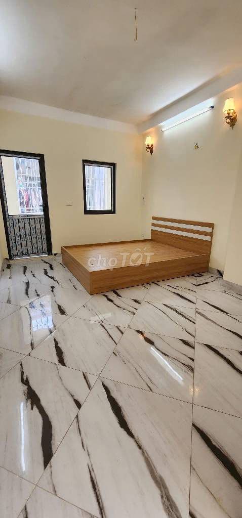 Ô tô đỗ cửa, Nhà xây mới,nội thất y ảnh - Ảnh 3