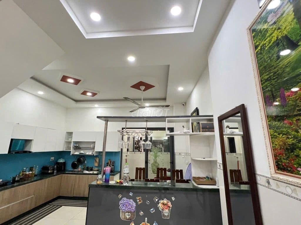 BÁN NHÀ 3 TẦNG 80M2 5X16 4PN ĐƯỜNG 12M SỔ HỒNG CHUẨN BAO SỔ - Ảnh 2