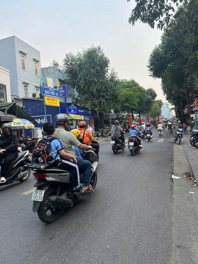 Bán gấp nhà mặt tiền đường Vĩnh Khánh, phường Khánh Hội, Quận 4 - Ảnh 3