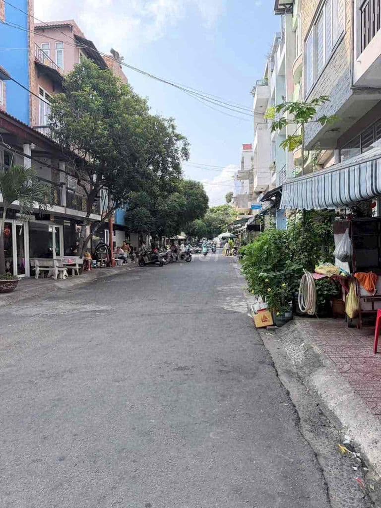 Bán nhà 3 tầng mặt tiền nội bộ 12m Hưng Phú P10.Q8 - Ảnh 2