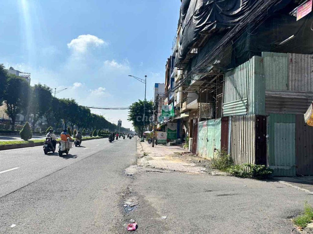 Bán Đất Trường Chinh Quận 12