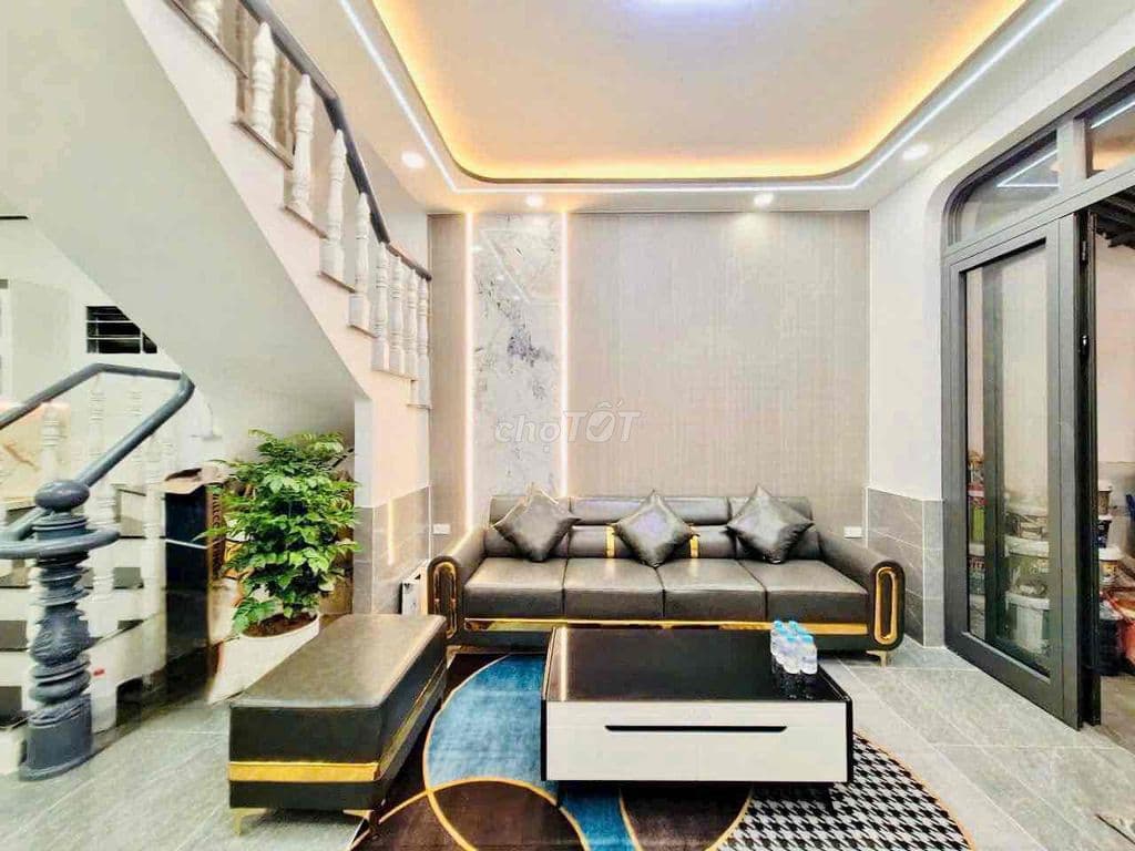 Nhà sh riêng đúc 1 lầu,mới đẹp ở liền,gần ngã tư ga - Ảnh 3