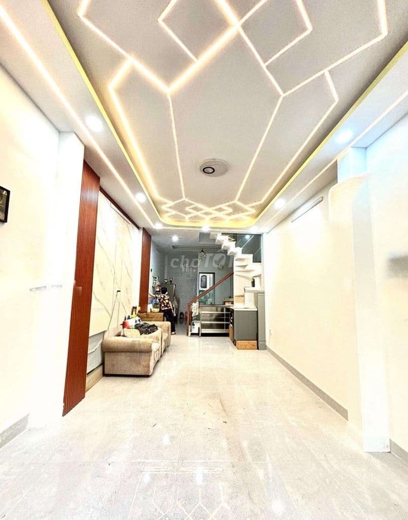 B.Tân 54m2 (4 × 12.5 ) 4Tầng Gần chợ Gò Xoài hẻm Xe Hơi