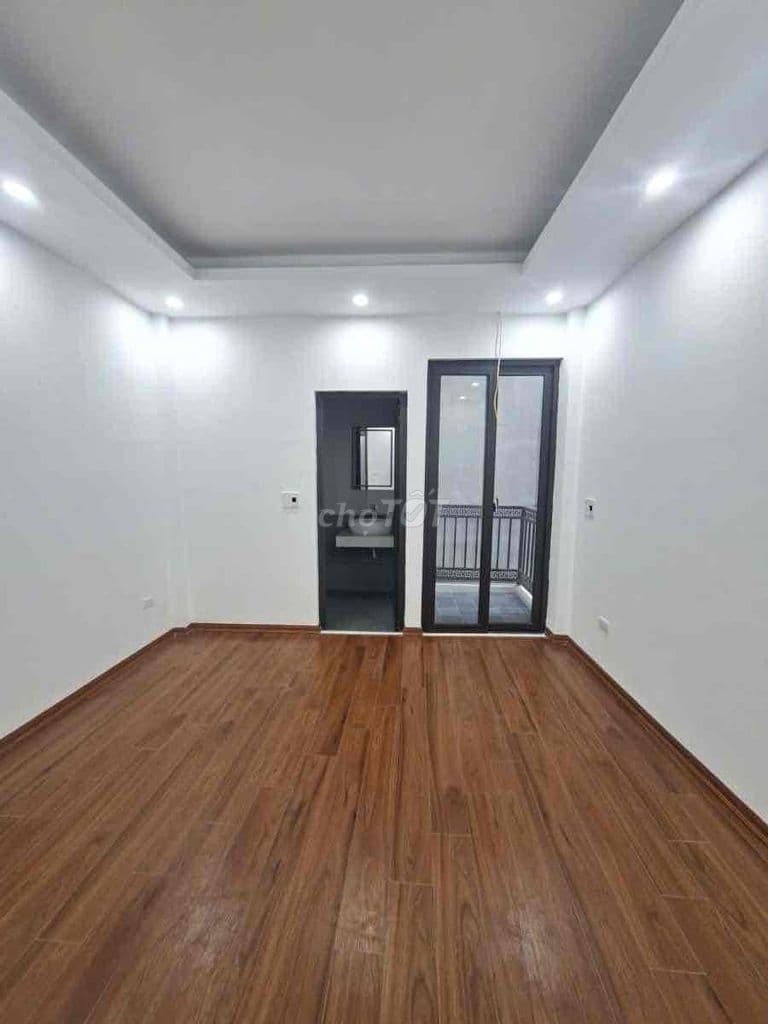 Siêu Hiếm! Vũ Ngọc Phan, nhà đẹp, thang máy, 25m ra oto tránh, 7,9tỷ - Ảnh 2