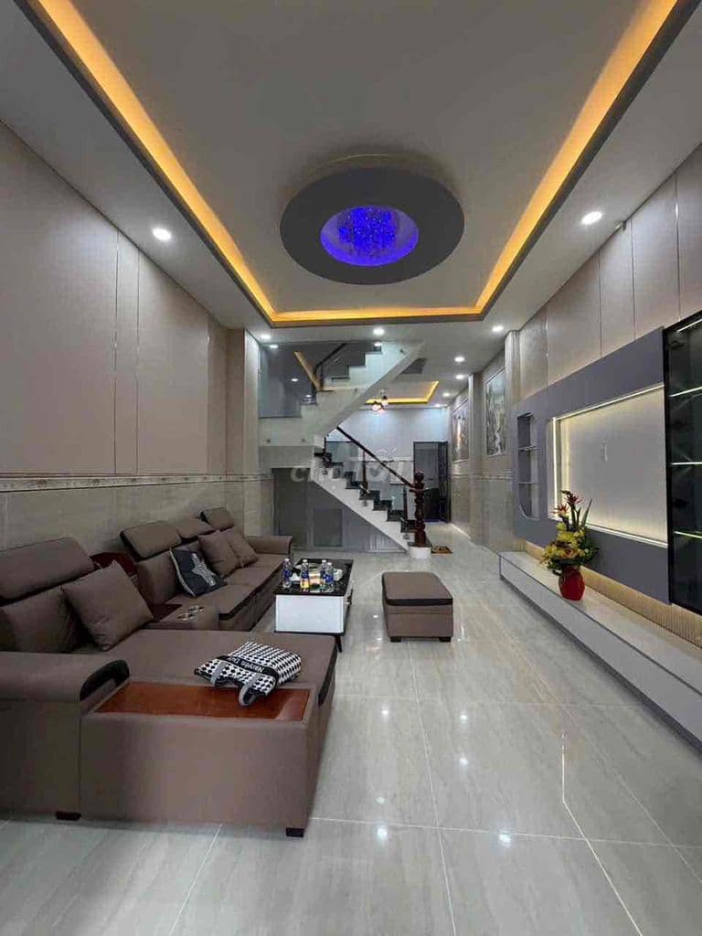 nhà khu đồng bộ xây chắc chắn .tặng full nội thất.vị trí đẹp - Ảnh 3